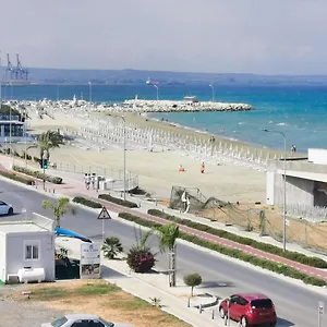 Sea-esta Seaview Apartment, 200 Meters To The Apartment Larnaca